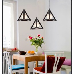 Lampa sufitowa AT13-3SZ-Black – loftowa trójkątna metalowa