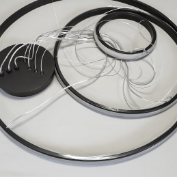 Lampa LED pierścienie AT60-3KSL-Gold – elegancja i styl