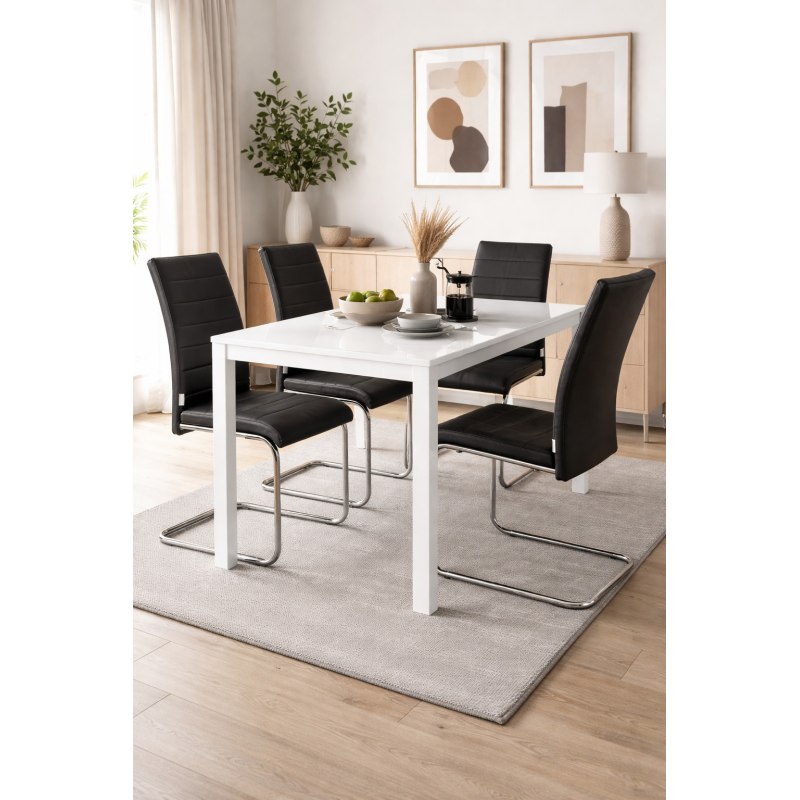 Zestaw 4 krzeseł Lotus na płozach chromowanych czarna eco skóra – nowoczesne, wygodne